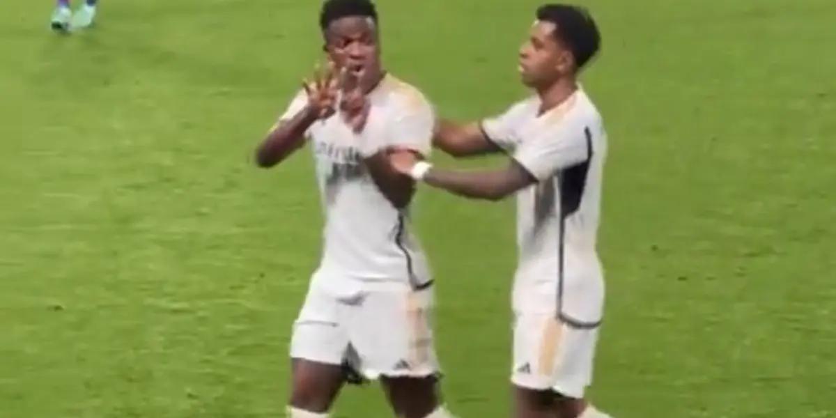 Real Madrid pasó por encima al FC Barcelona y Vinicius los provocó haciendo el 4 a 1 con las manos