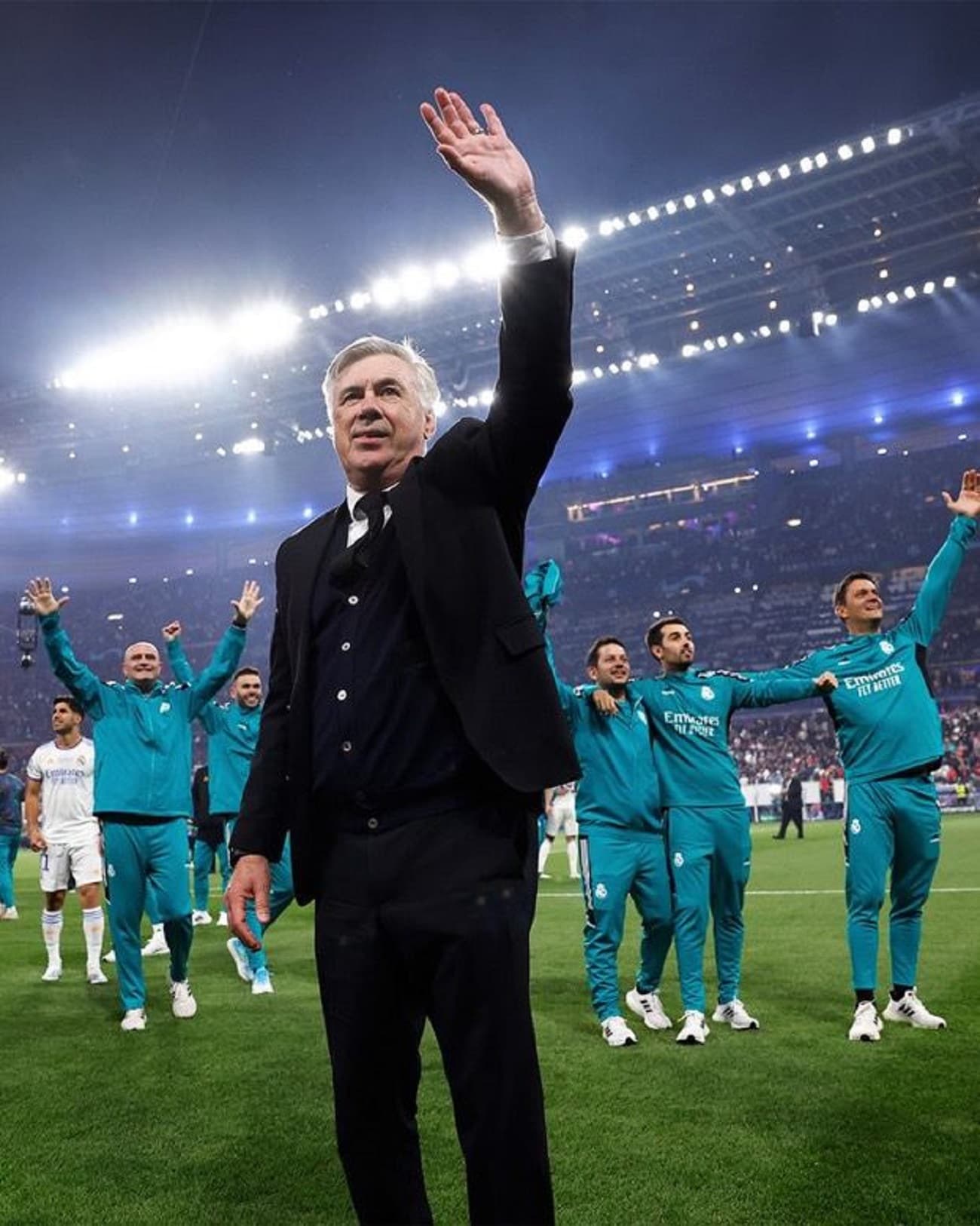 Real Madrid se quedó con una nueva UEFA Champions League que le permitió un ingreso de 20 miilones de euros, sumados a los 55 millones que ya había obtenido como campeón de La Liga, embolsó un total de 75 millones de los cuales Carlo Ancelotti se llevará un porcentaje.