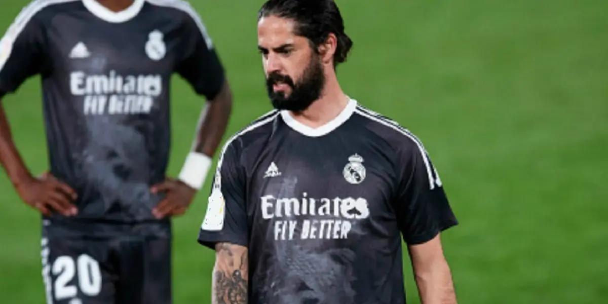 Reportan varios medios desde Italia, que el Real Madrid dejaría salir a Isco Alarcón en el mercado de fichajes de verano por un monto del orden de los 20 millones de euros. Milan e Inter se anoan en la carrera.