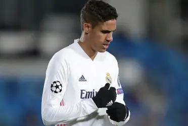 Restarían detalles para que Varane sea transferido al fútbol inglés.
