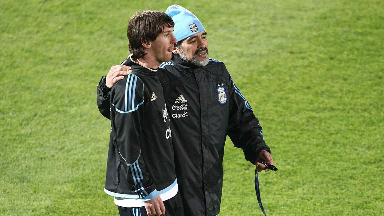 Ricardo Ortíz, cocinero de las leyendas argentinas en la Selección Nacional, contó varias historias que vivió con los dos mejores jugadores de la historia.