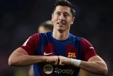 Robert Lewandowski celebrando un gol con el Barça