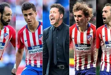 Robert Lewandowski llegaría a Barcelona por tres años pero Joan Laporta no quiere confiarse en lo más mínimo y apalabró la llegada de Joao Félix del Atlético de Madrid en el caso de que no llegue el polaco.