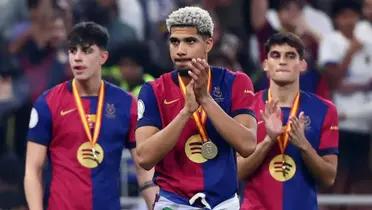 Ronald Araujo puede tener dudas en si marcharse a la Juventus en enero o quedarse en el Barcelona