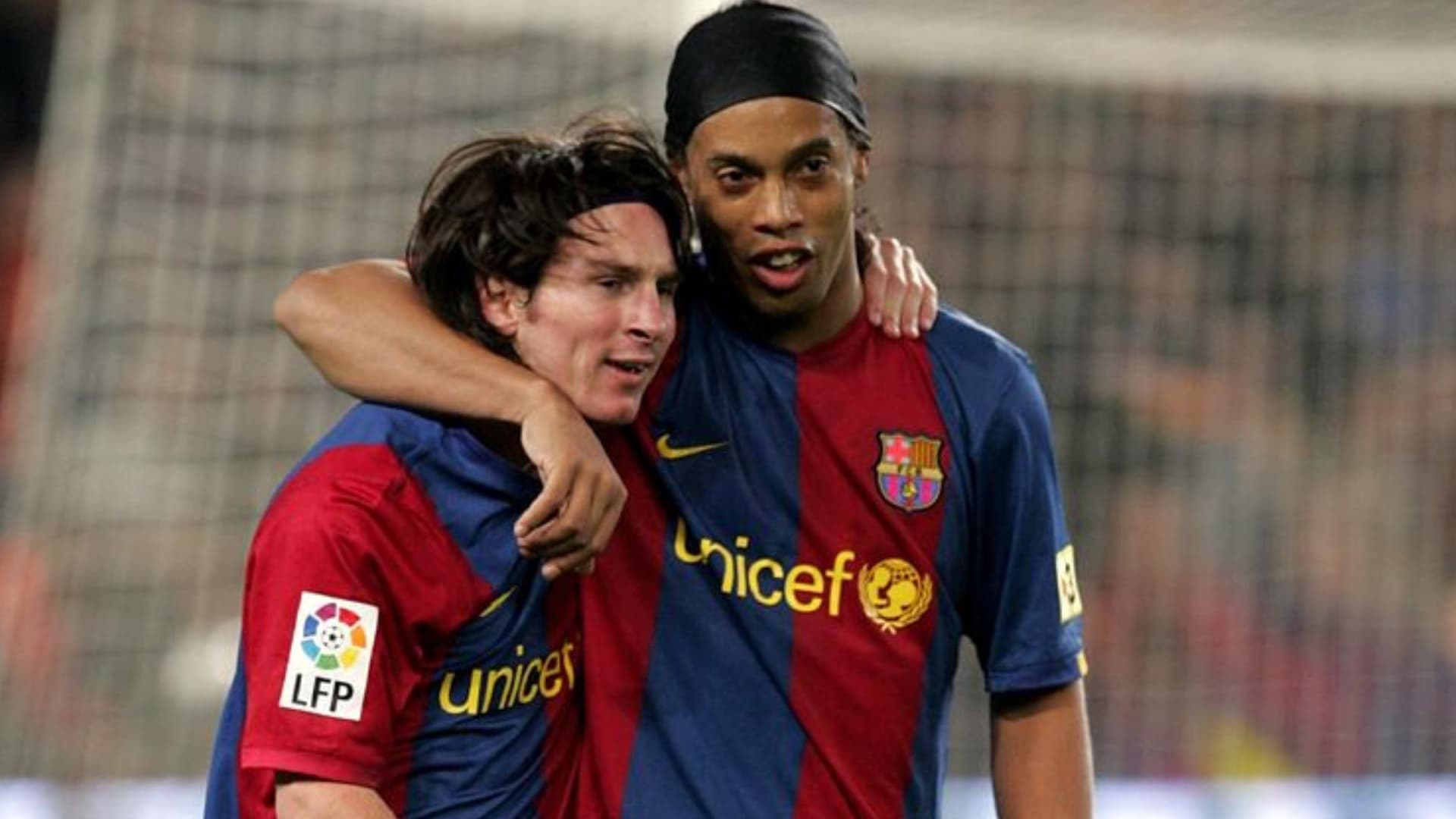 Ronaldinho defendió a Messi porque dicen que le regalan los premios y esto dijo
