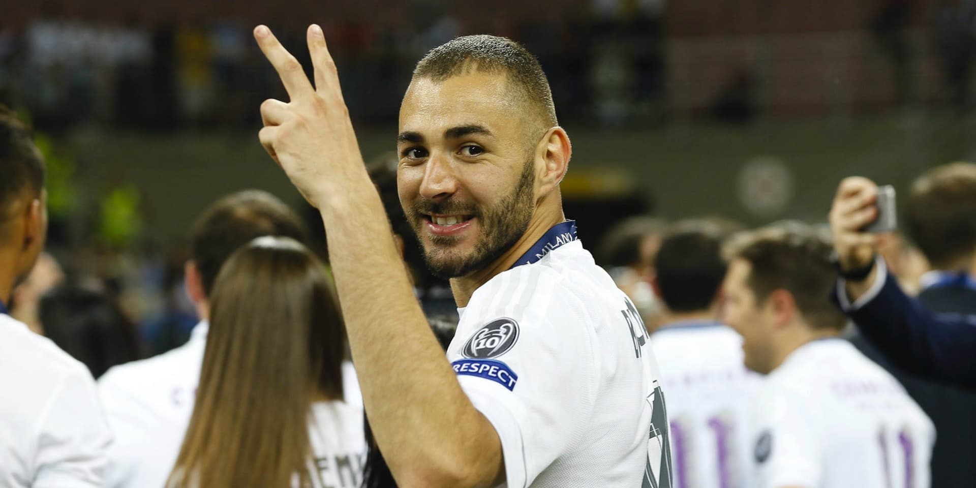 Se pudo ver al atacante del Real Madrid compartiendo un buen rato a sus hijos en un estadio de fútbol.