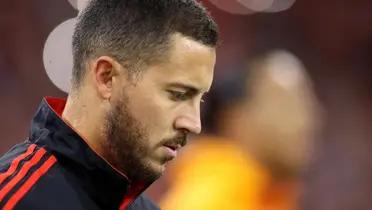 Se retiró tras confesar estar de vacaciones, el temor de Hazard por irse mal del Madrid