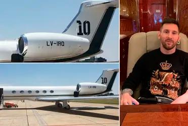 Se trata de un Gulftream V del año 2004, con un valor de 15 millones de dólares que la familia de Messi utiliza para trasladarse. Hasta 16 personas pueden viajar en este jet. Detalles e imágenes del lujoso avión privado del astro argentino.