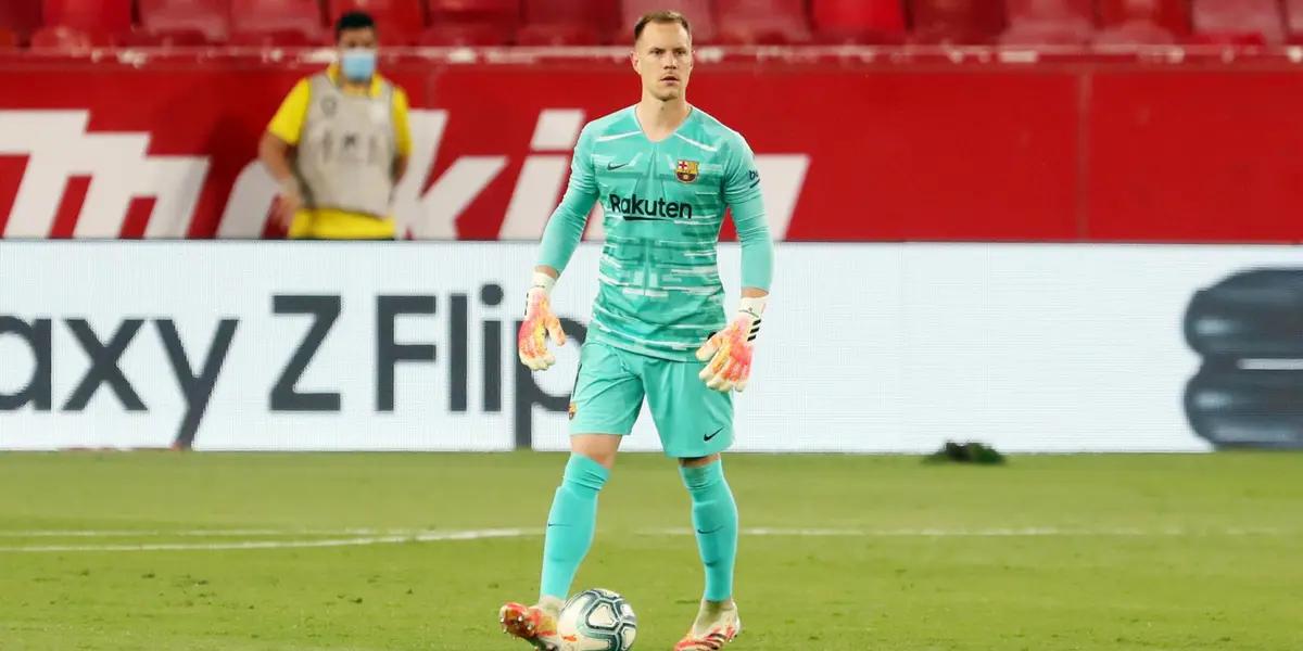 Según han informado medios españoles, el portero que está estos días en Barcelona y que gusta mucho a la directiva, es el cancerbero del Rayo, Stole Dimitrievski. Ante el posible fichaje, el alemán (cuestionado en lo que va de la temporada) tendría boletos de salida de la institución culé. Laporta prepara la despedida del germano.