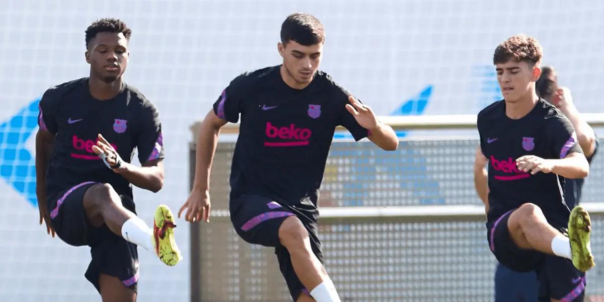 Semanas antes de arrancar la pretemporada, hay preocupación por el estado de un mimado por Xavi Hernández