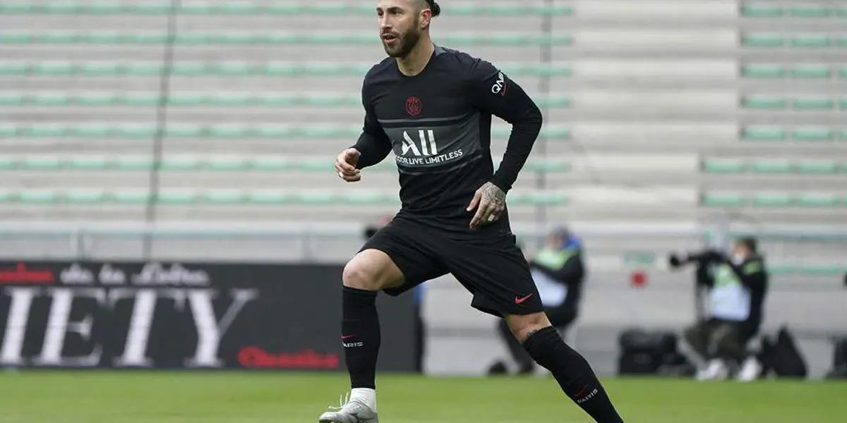 Sergio Ramos se marchó del Real Madrid y no puede sumar minutos en el PSG.