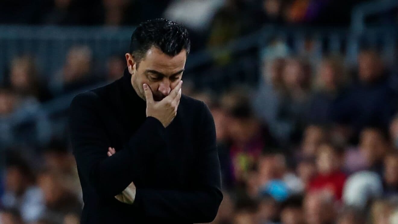 Si Xavi queda fuera muy tempranamente de los torneos que disputa podría irse del Barcelona.