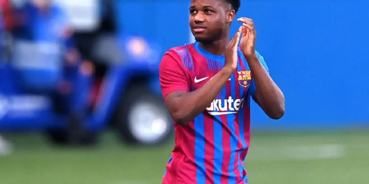 Sin Koeman en el banquillo (por estar suspendido), el Fc Barcelona obtuvo una victoria que le trajo algo de paz en medio de la tormenta, ante Levante. Con goles de Depay, De Jong, y Ansu Fati, el equipo del neerlandés respira. El canterano lució la "10" a puro lujo y gol.