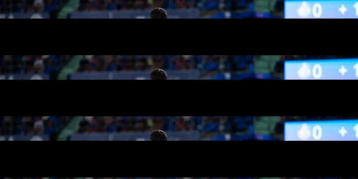 Sobre el final del partido hubo dos situaciones que hicieron estallar a los hinchas del Barça