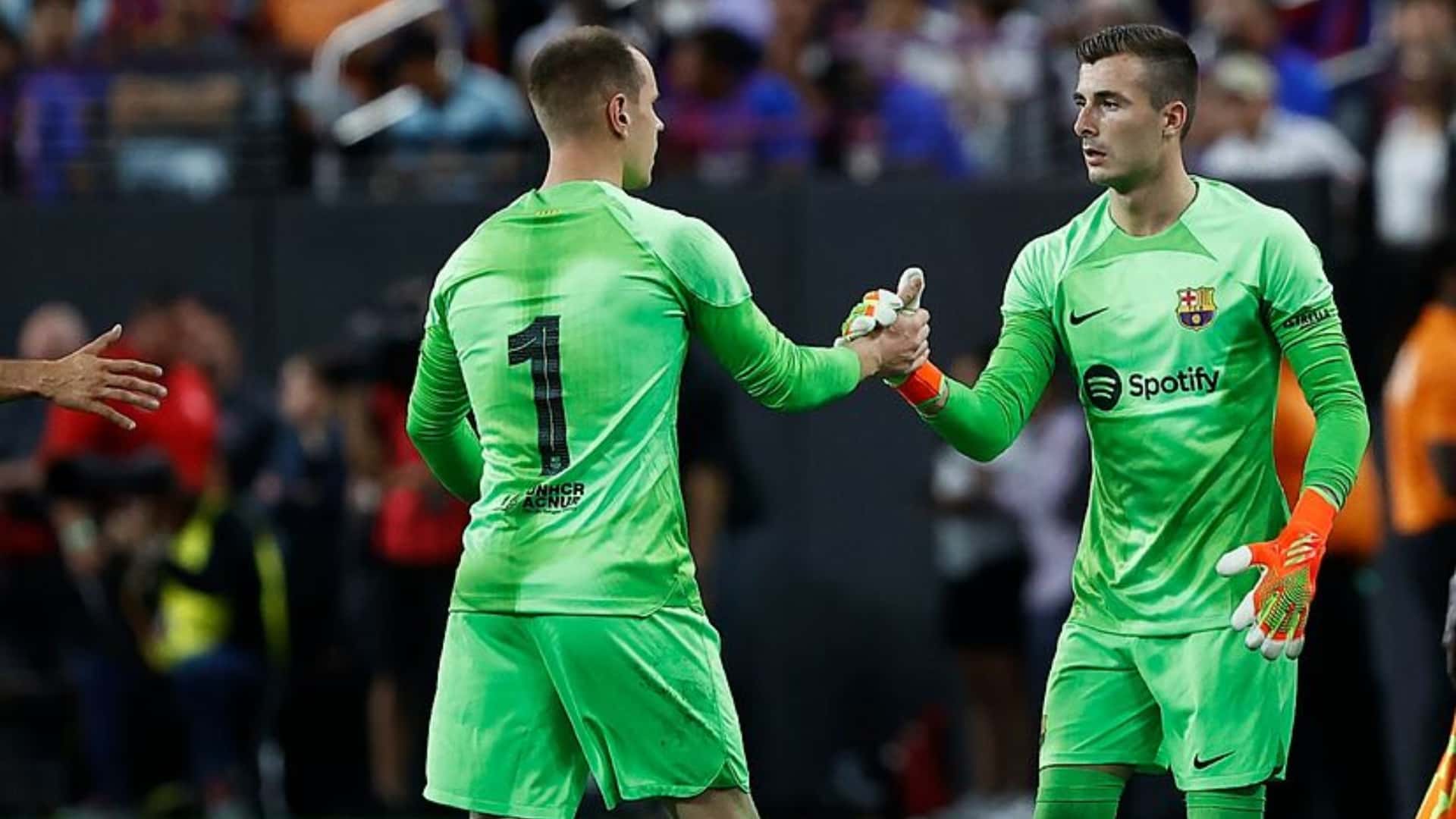 Ter Stegen volvió a la titularidad en el FC Barcelona, contra el Granada, pero no estuvo seguro como antes
