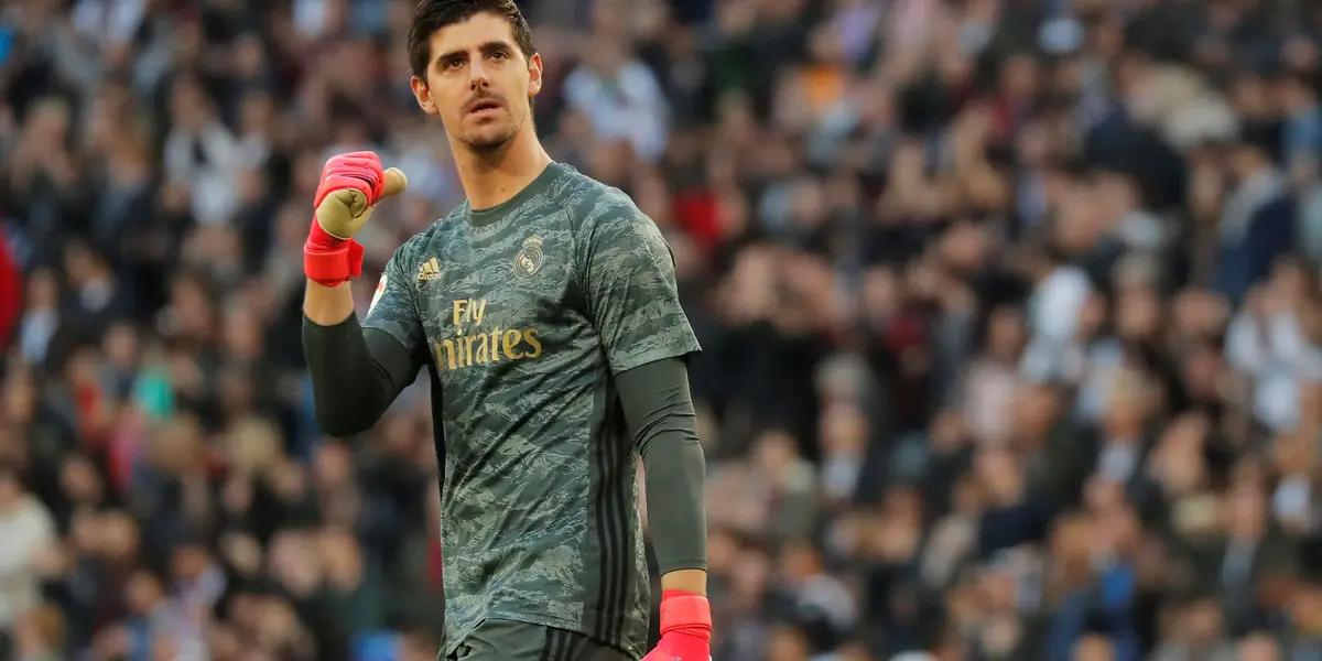 Thibaut Courtois resumió lo vivido en el Santiago Bernabéu en otra noche mágica y aseguró que cuando el equipo blanco llega a las finales “es para ganarlas".