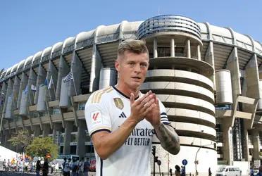 Toni Kroos se mostró incómodo con la ola de bajas en Real Madrid y dio detalles de su decisión para seguir sin dolencias