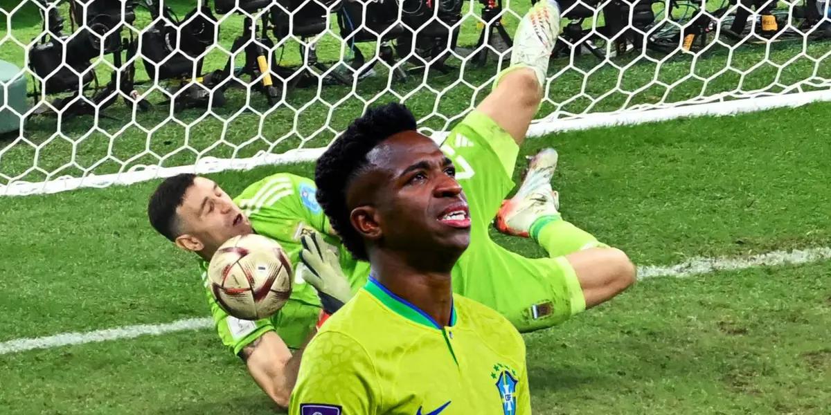 Tras la gran actuación del arquero argentino en Qatar, la FIFA implementó una serie de reglas para evitar que los arqueros saquen ventaja, ahora Brasil sacó una norma por culpa del atacante Merengue