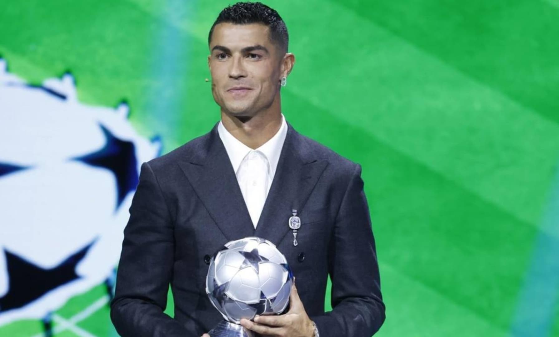 Un aficionado al fútbol en twitter ha explicado como sería la mejor retirada para Crisitano Ronaldo