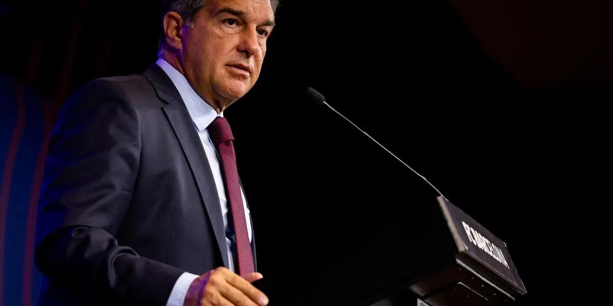 Un aficionado del equipo culé increpó a Joan Laporta tras el empate ante Osasuna y el presidente le contestó.