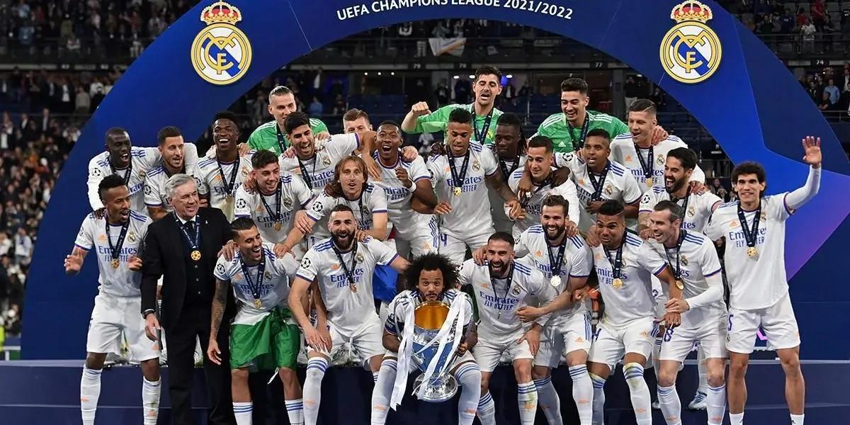 Un defensor, multicampeón con el Merengue, viene de rescindir su contrato con Olympiacos y desea volver al Club donde fue multicampeón.