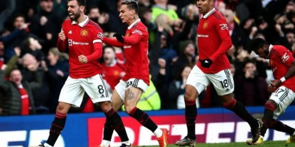 Un mediocampista que tuvo experiencia en el Merengue anotó un tanto para que Manchester United abra la cuenta.