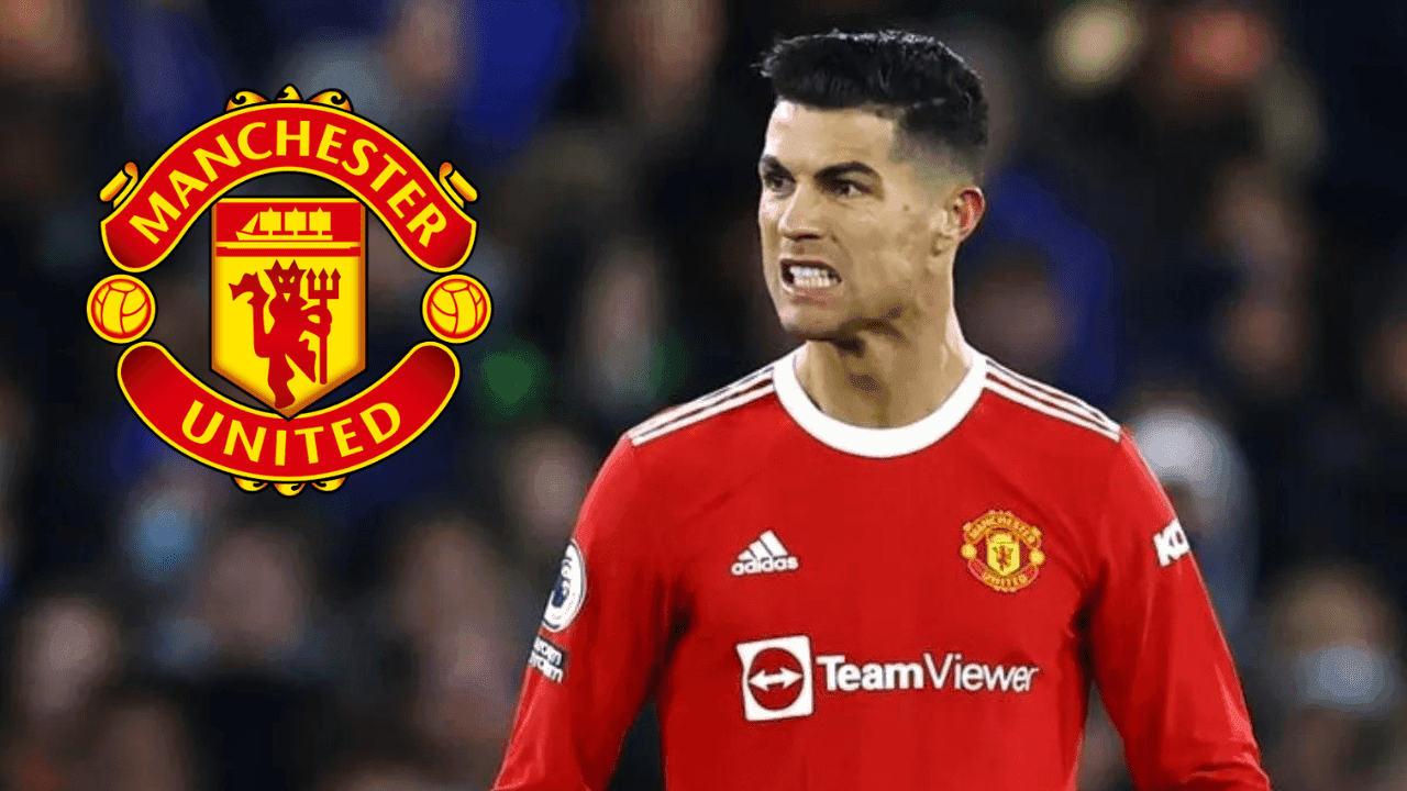 Una foto subida en redes sociales muestra el conocido descontento de CR7 en el club inglés.