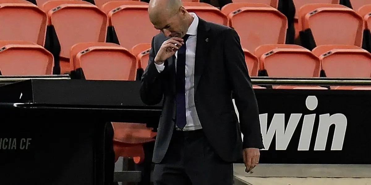 Una de las instituciones que no encuentra rumbo en La Liga, estaría interesada en arrebatarle un refuerzo a los merengues.