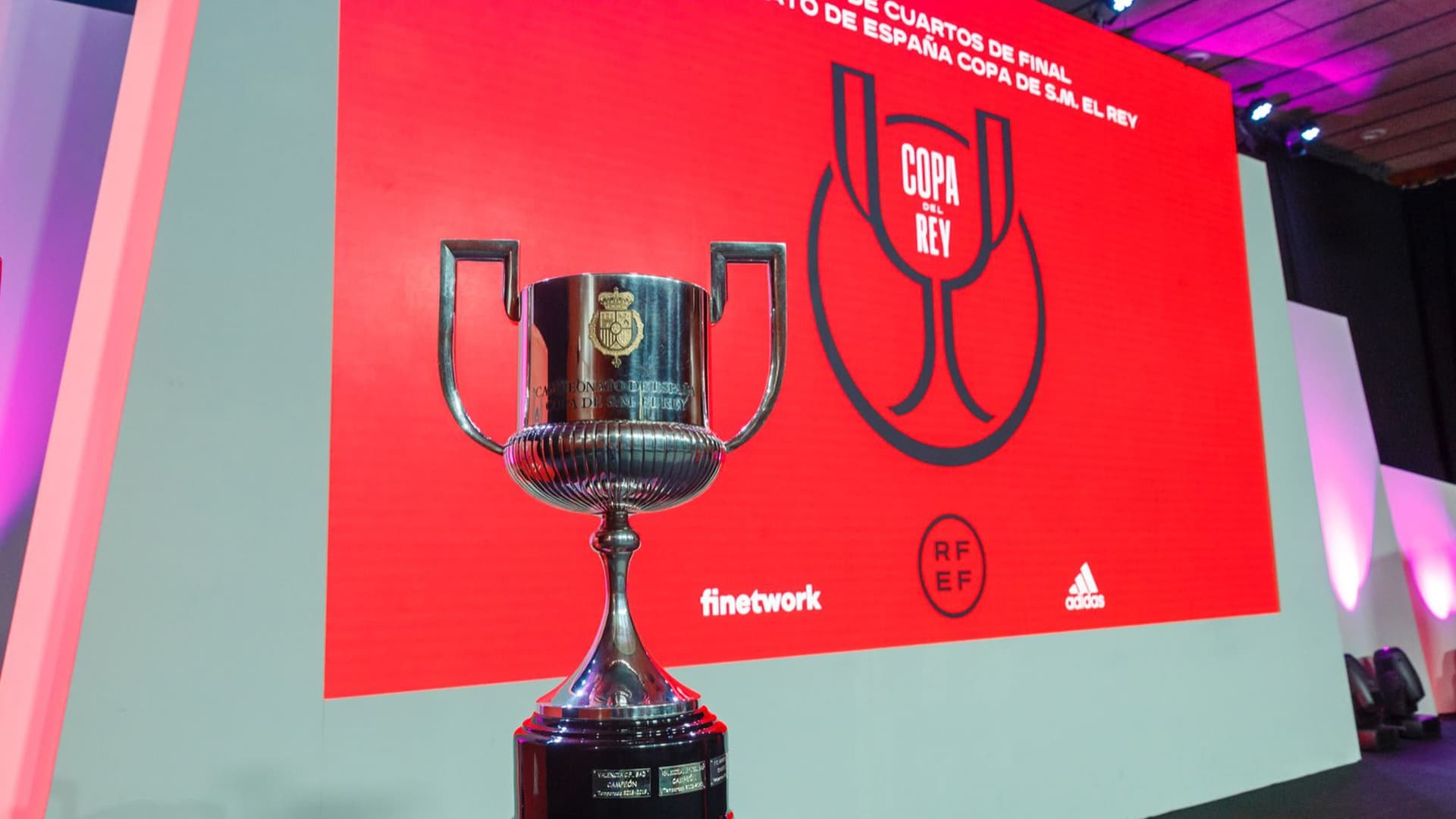 Una nueva final de la Copa del Rey se acerca, a falta de ver que equipos la disputarán estos son los datos a saber sobre el prestigioso torneo español.