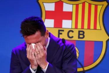 Una persona anónima dice tener el pañuelo con el cual Messi secó sus lágrimas en la despedida del FC Barcelona. El valor que le adjudicó al mismo es astronómico.