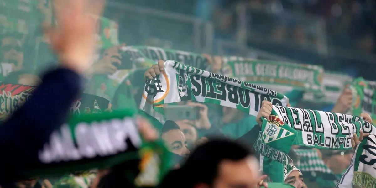 Uno de los duelos más desicivos de LaLiga está a nada de darse, la expectativa por ver este encuentro cada vez es más alta, y las entradas para ir al estadio están siendo muy codiciadas.