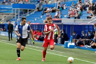 Uno de los equipos que pugna por clasificar a la próxima UEFA Champions League enfrenta a uno de los conjuntos que lucha por mantener la categoria. Atlético Madrid recibe a un Alavés necesitado de unidades.