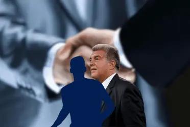 Uno de los hombres más cuestionados de la plantilla de Xavi negocia su salida del club