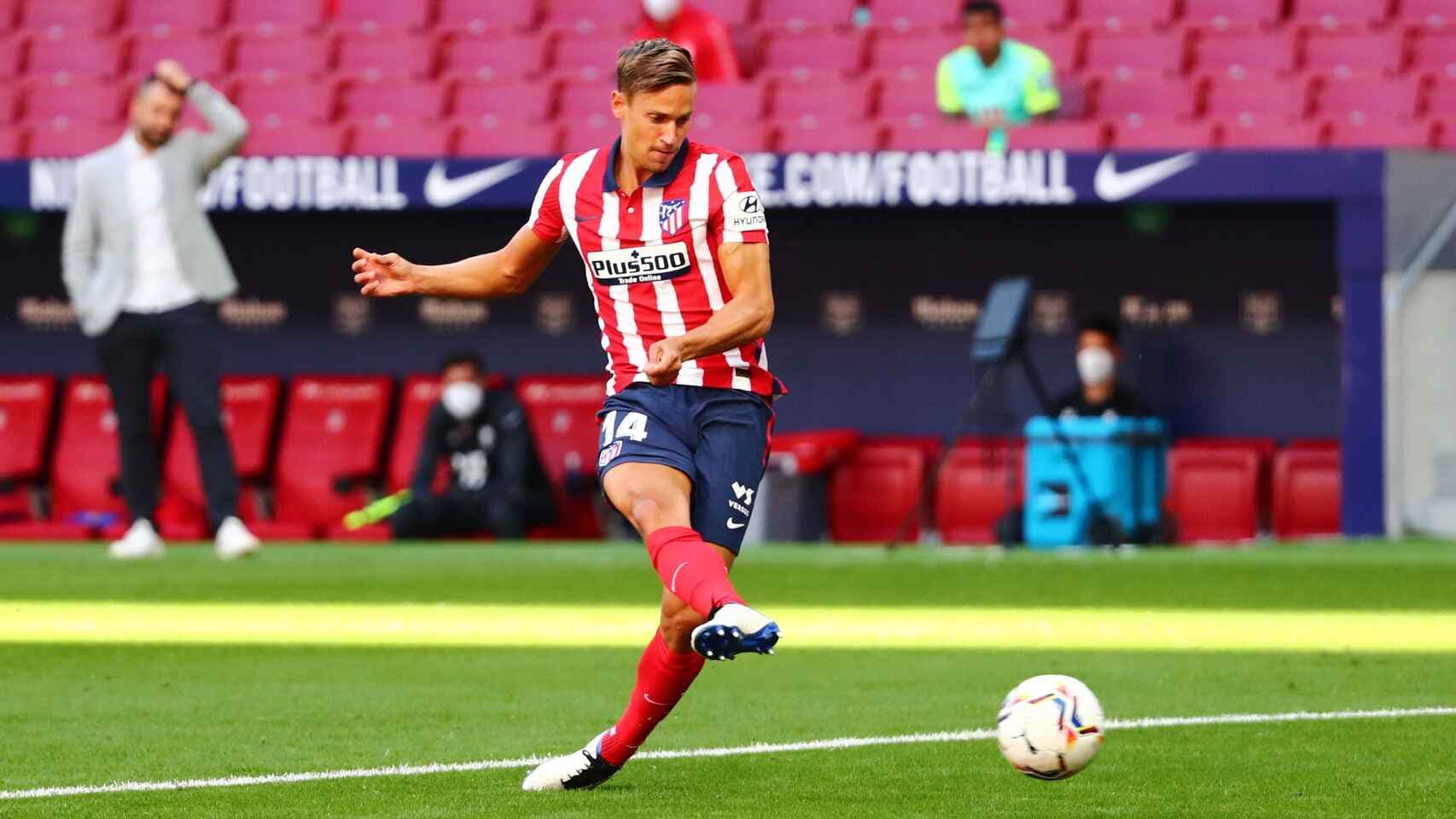 Uno de los mejores mediocampistas del mundo, está actualmente en boca de todos. Y lamentablemente es por su merma de nivel, a pesar de ser uno de los mejores pagos del equipo colchonero, Marcos Llorente no está teniendo su mejor temporada.