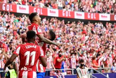 Unos de los problemas que el entrenador no puede solucionar es la falta de gol en el equipo, con una inmensa cantidad de grandes delanteros, el Atlético Madrid no puede hacer un gol y lo está pagando caro.