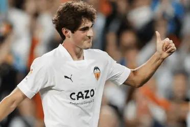Valencia liquida el pleito con media hora por jugar con el tanto de arranque en el complemento de Javi Guerra