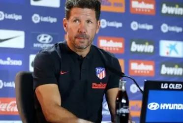 Varios jugadores del colchonero mirarían con reojo al entrenador argentino debido a un refuerzo que podría llegar al equipo.