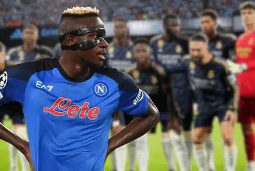 Víctor Osimhen está en conflicto con Napoli y vuelve a sonar en la órbita de Real Madrid