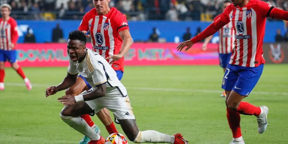 (VIDEO) Insólito blooper entre Rüdiger y Kepa, pero el Madrid resurge y le empata al Atlético