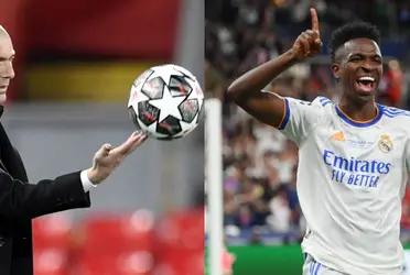 Vinicius sigue con grandes actuaciones en el Real Madrid y volvió a exponer la polémica decisión de Zinedine Zidane cuando lo dirigió