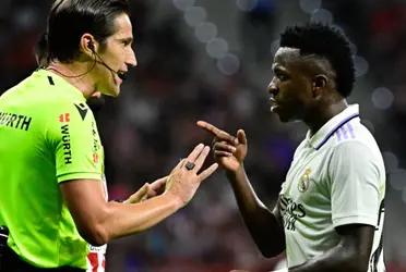 Vinicius volvió a tener un gesto inapropiado en Real Madrid que marca una pésima conducta en La Liga. Colegas y árbitros están hartos de su comportamiento.