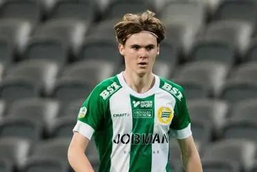 Williot Swedberg es considerado desde hace tiempo una de las grandes joyas del fútbol europeo, el futbolista sueco de 18 años juega en el Hammarby de su país y se destaca tanto que es tenido en cuenta por equipos de la talla del Ajax, PSG y Barcelona. Veremos qué equipo se quedará con la joya nórdica.