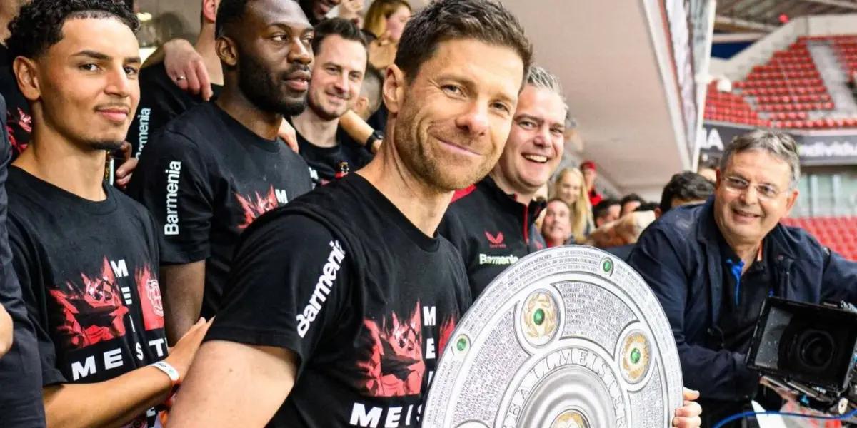 Xabi Alonso, entrenador del Bayer Leverkusen