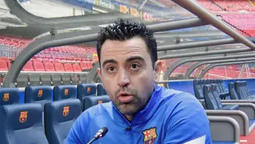 Xavi en conferencia de prensa, banquillo Barcelona
