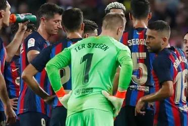 Xavi Hernández cuida cada detalle del plantel del FC Barcelona y tuvo que reunirse con uno de los referentes