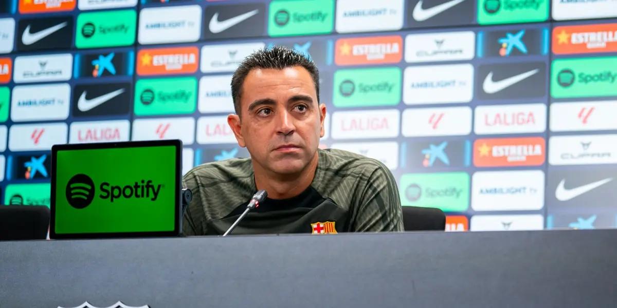 Xavi Hernández en una conferencia de prensa del FC Barcelona.