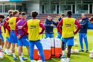 Xavi Hernández habló con sus jugadores porque se siente solo en el FC Barcelona y además atacado