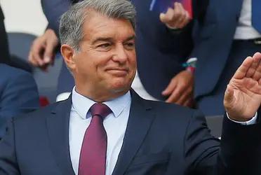 Xavi Hernández quiere tener a disposición algunas variantes para poder expresar de la mejor manera su idea dentro del campo. Y es por eso que Joan Laporta está negociando con varias opciones a incorporar. Detalles del estado de las negociaciones.