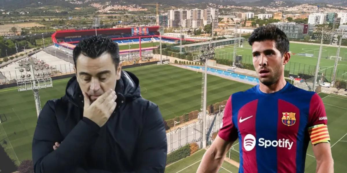 Xavi Hernández y Sergi Roberto preocupados. De fondo, la Ciutat Esportiva
