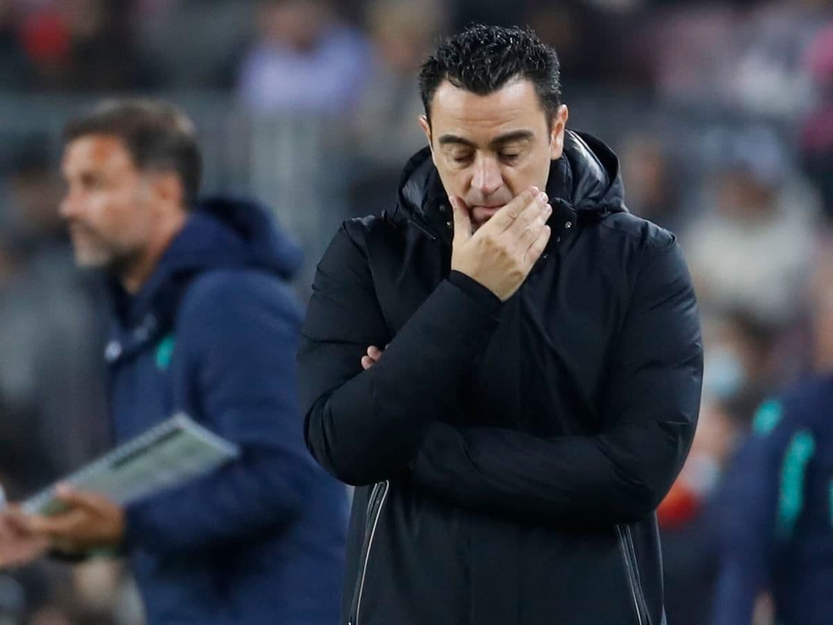 Xavi piensa en dejar ir a un jugador que nunca le rindió como quiso.